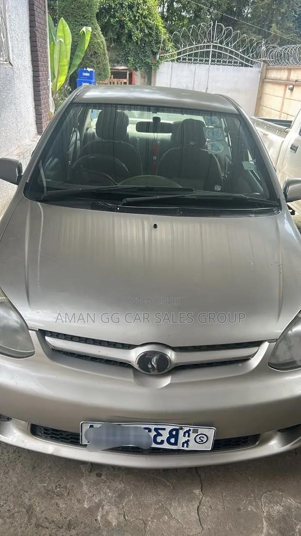 Toyota Platz 2005 Purple
