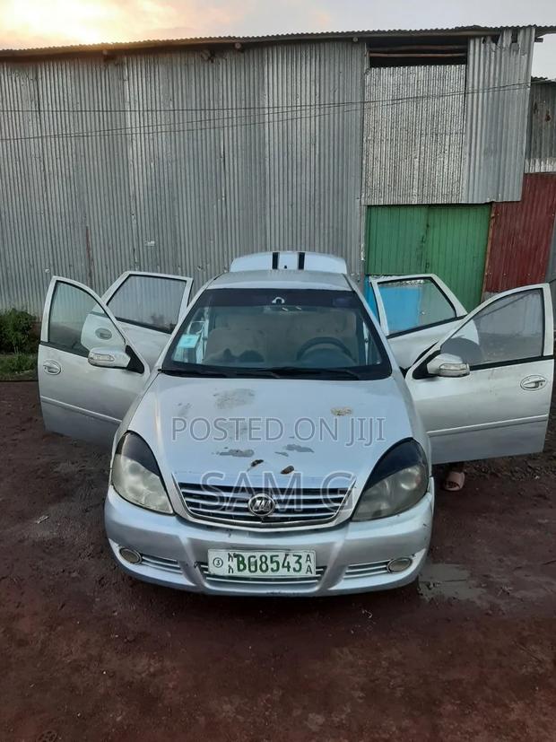 Lifan 520 2011 Silver