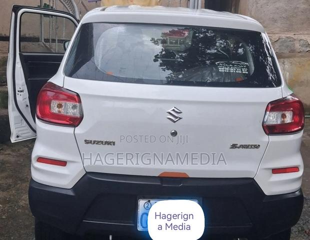 Suzuki S-Presso 2022 Silver