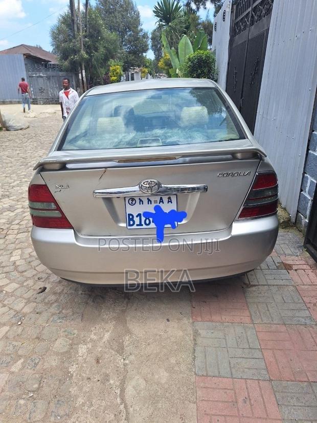 Toyota Corolla 2004 Silver
