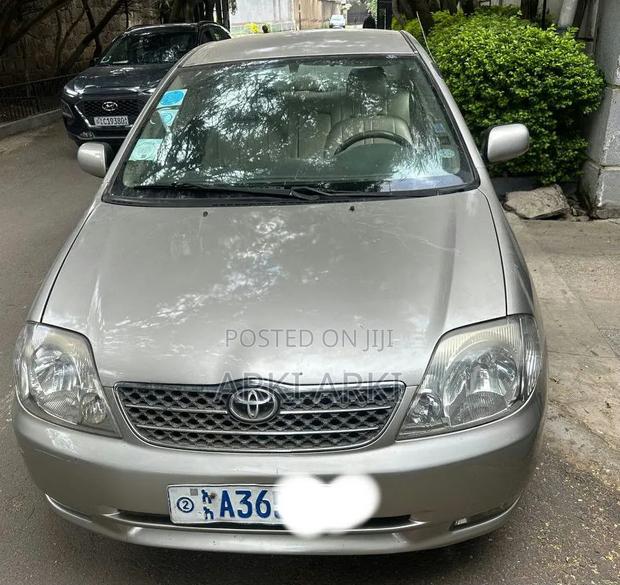 Toyota Corolla 2003 Gold