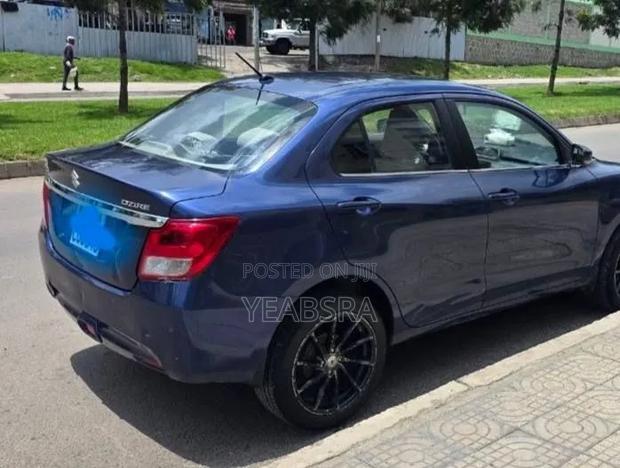 Suzuki Dzire 2021 Blue