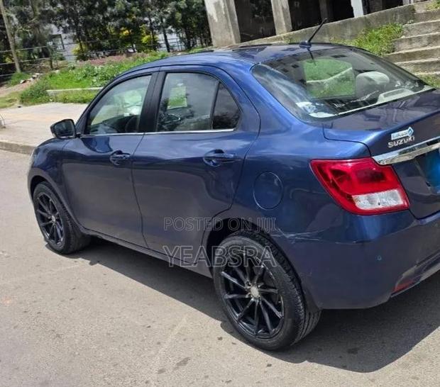 Suzuki Dzire 2021 Blue