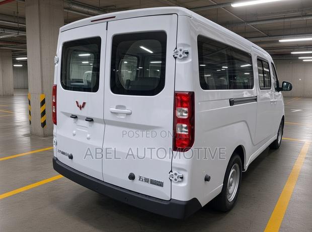 New Wuling Hongguang Mini EV 2025 White