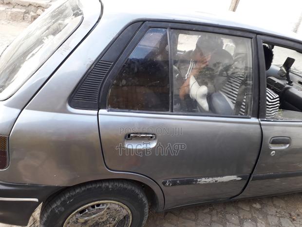 Toyota Starlet 1991 Brown