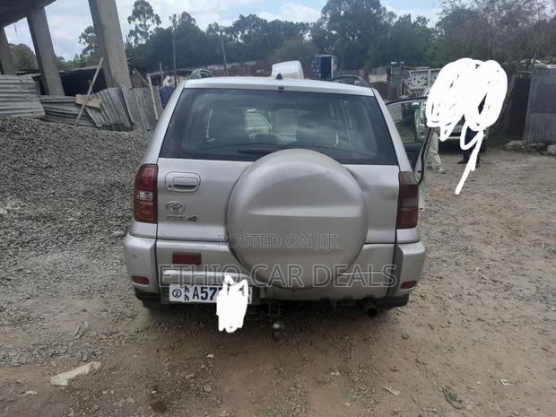 Toyota RAV4 2005 Silver