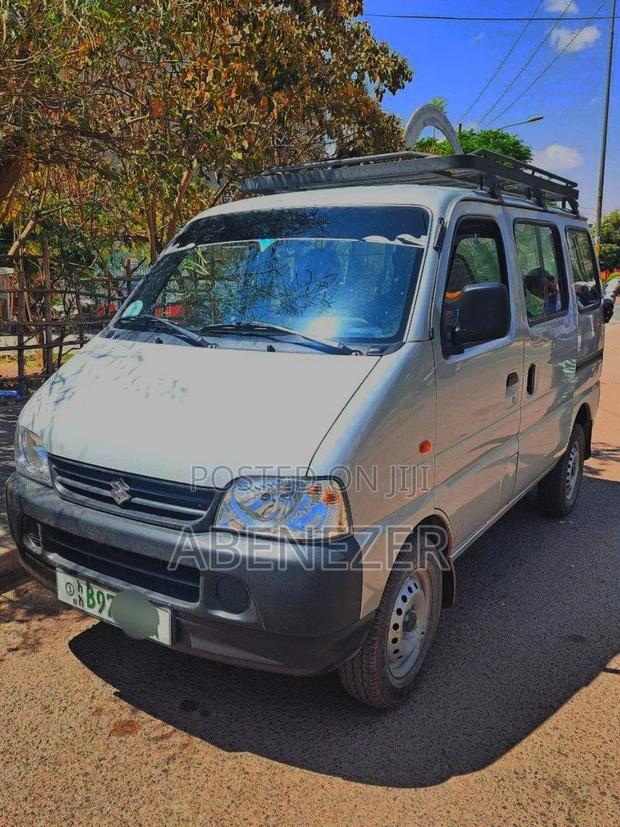 Suzuki Eeco 2025 Gray