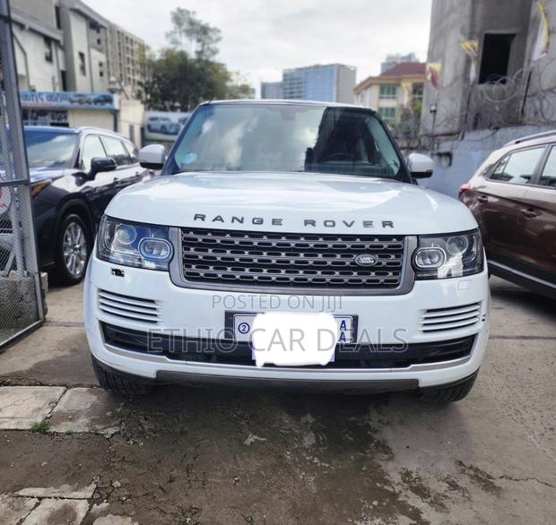 Land Rover Range Rover Vogue 2019 White