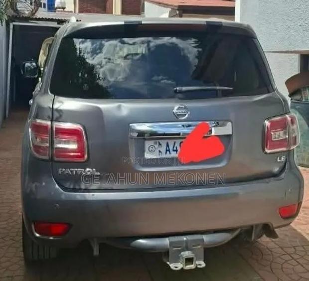 Nissan Patrol 2014 Gold