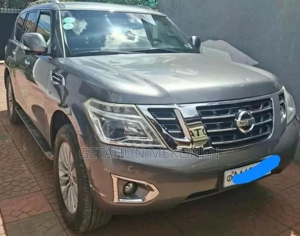Nissan Patrol 2014 Gold