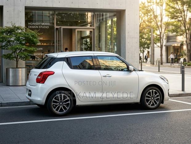 Suzuki Swift Sport 2023 White