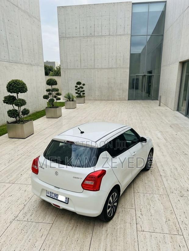 Suzuki Swift Sport 2023 White