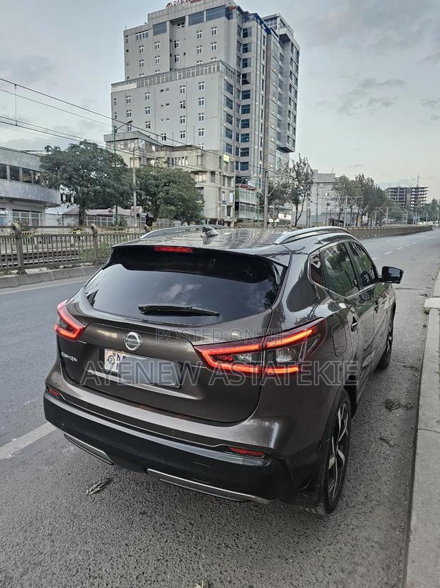 Nissan Qashqai 2018 Gray