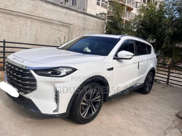 Jetour X70 Plus 1.5 6-Seater FWD 2022 White