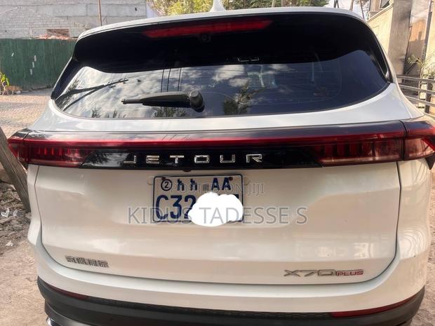 Jetour X70 Plus 1.5 6-Seater FWD 2022 White