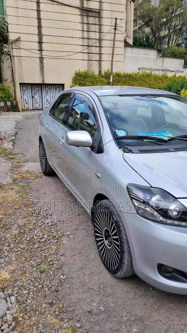 Toyota Yaris 2007 Silver