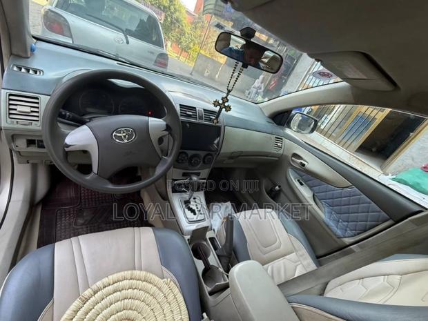 Toyota Axio 2008 Gray
