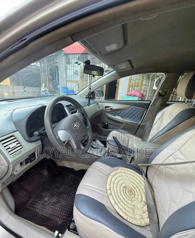 Toyota Axio 2008 Gray