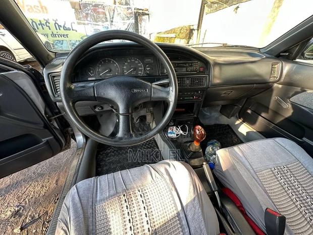 Toyota Corolla II 1.3 FWD 1991 Gray