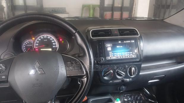 Mitsubishi Attrage 2022 Gray