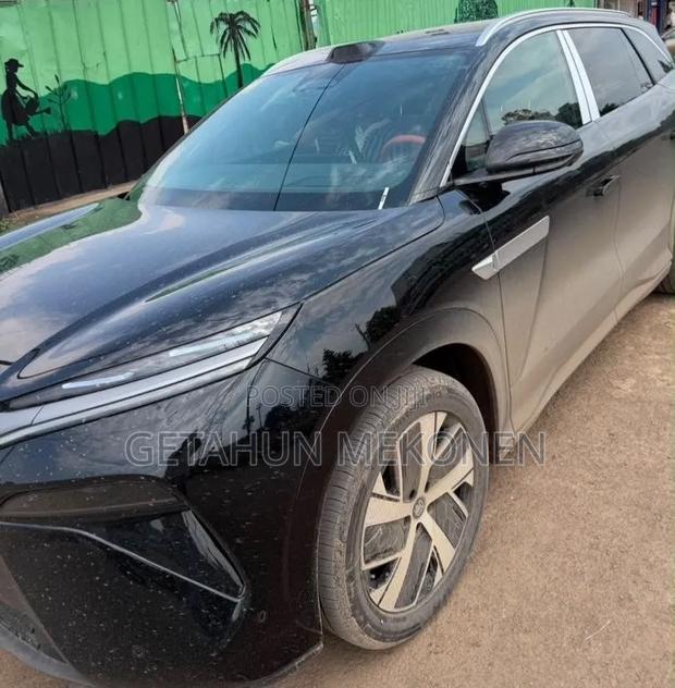 BYD Tang EV 2025 Black