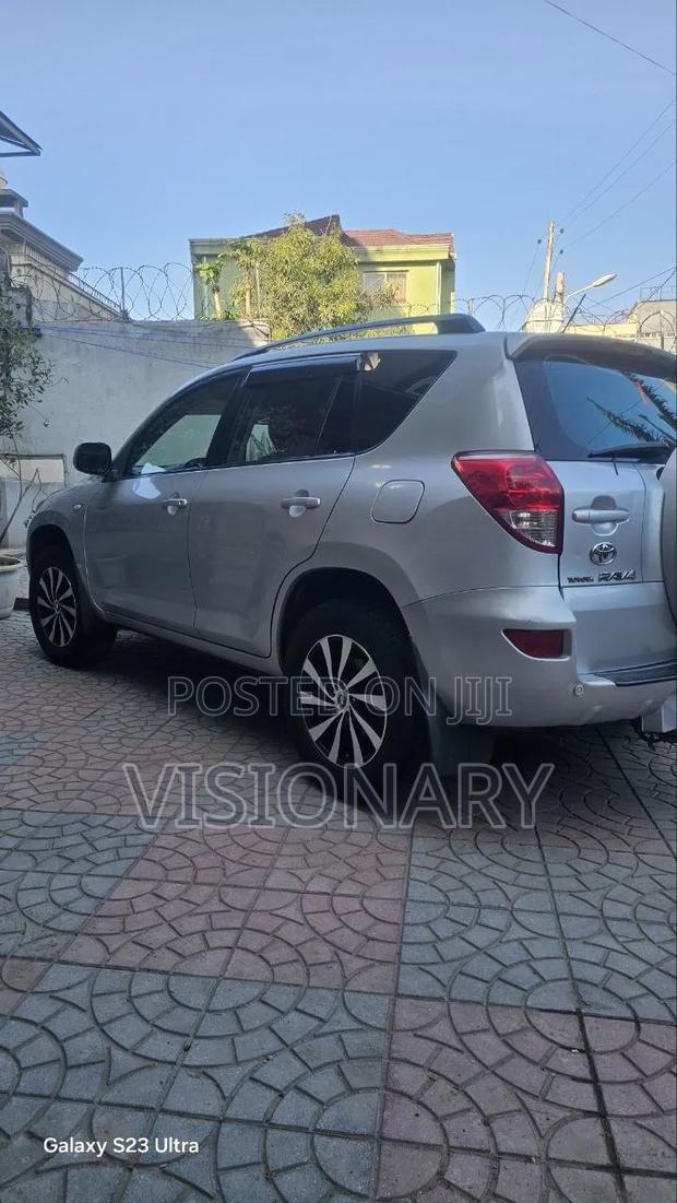 Toyota RAV4 2006 Silver