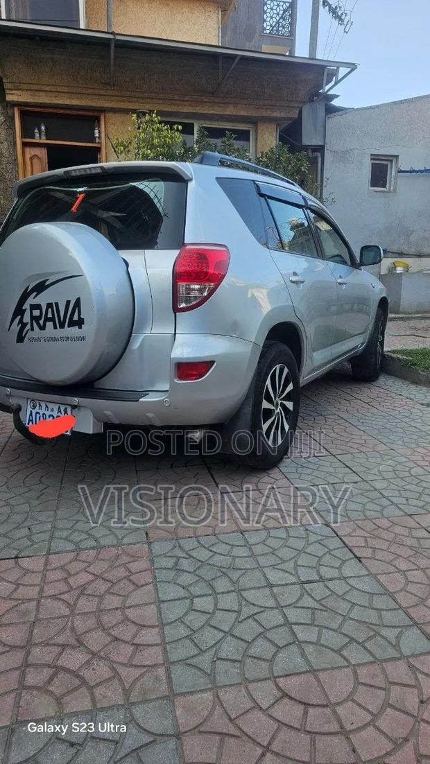Toyota RAV4 2006 Silver