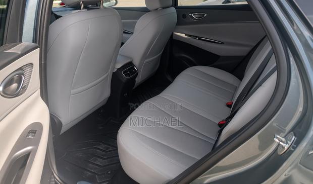 BYD Seal 2025 Blue