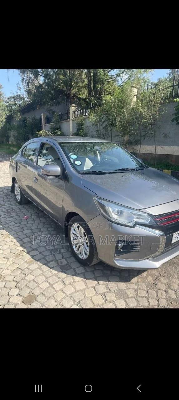 Mitsubishi Attrage 2021 Gray