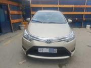Toyota Yaris L Hatchback 3dr 2015 Gold for sale