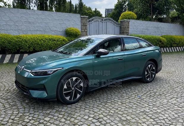 Volkswagen ID.7 2025 Green