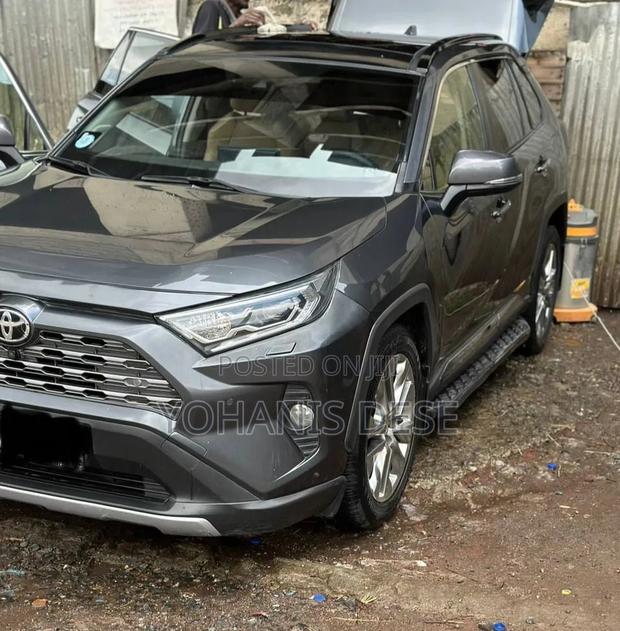 Toyota RAV4 2020 Black
