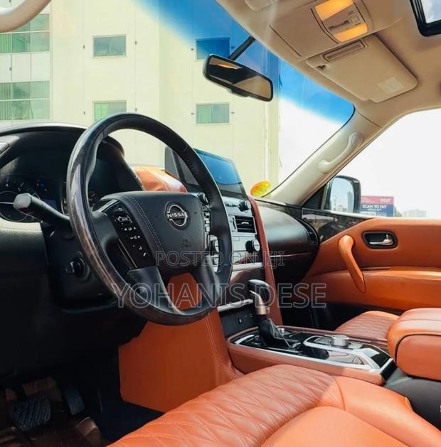 Nissan Patrol 2017 Off white