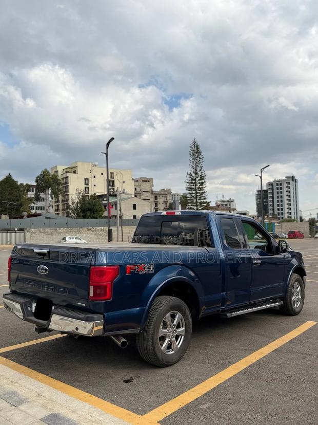 Ford F-150 Lariat 4x2 SuperCab Styleside 6.5 ft. box 145 in. WB 2020
