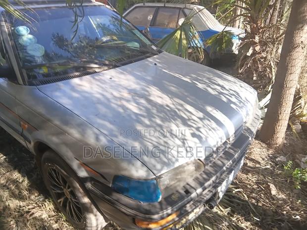 Toyota Corolla 1990 Silver
