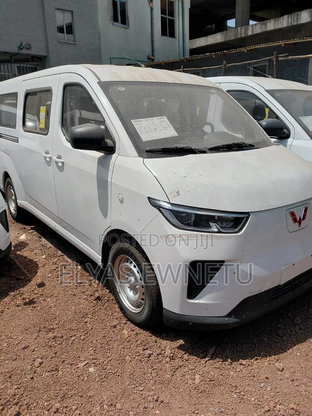 New Wuling Hongguang Mini EV 2025 White