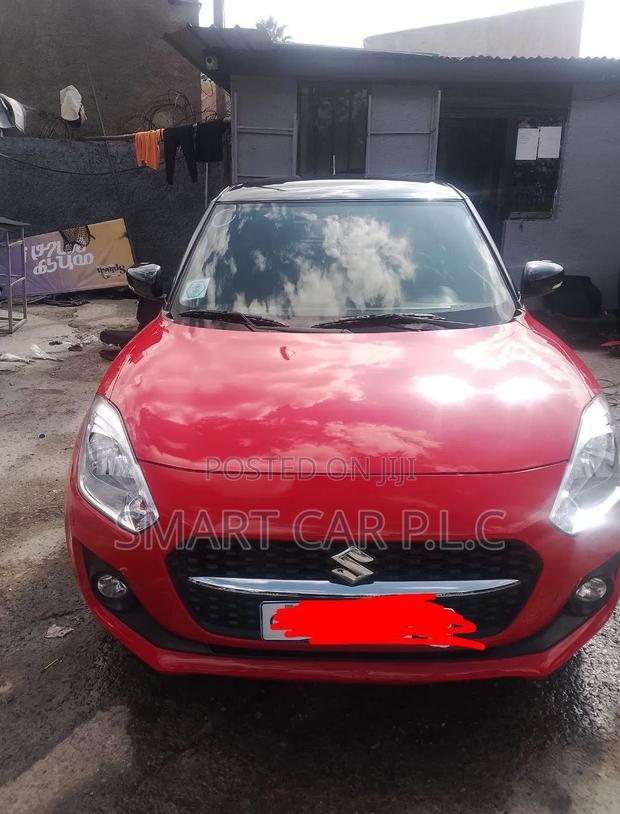 Suzuki Swift 2021 Red