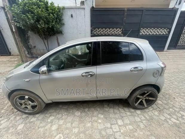 Toyota Yaris 2007 Silver