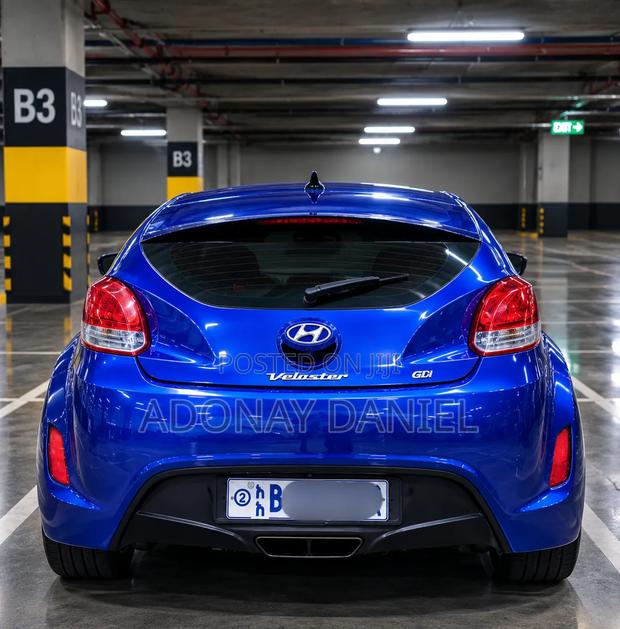 Hyundai Veloster Veloster (Standard) 2013