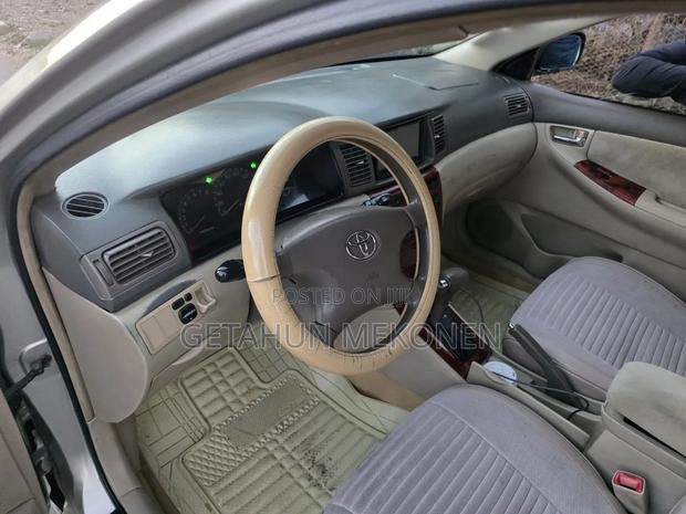 Toyota Corolla 2003 Gold