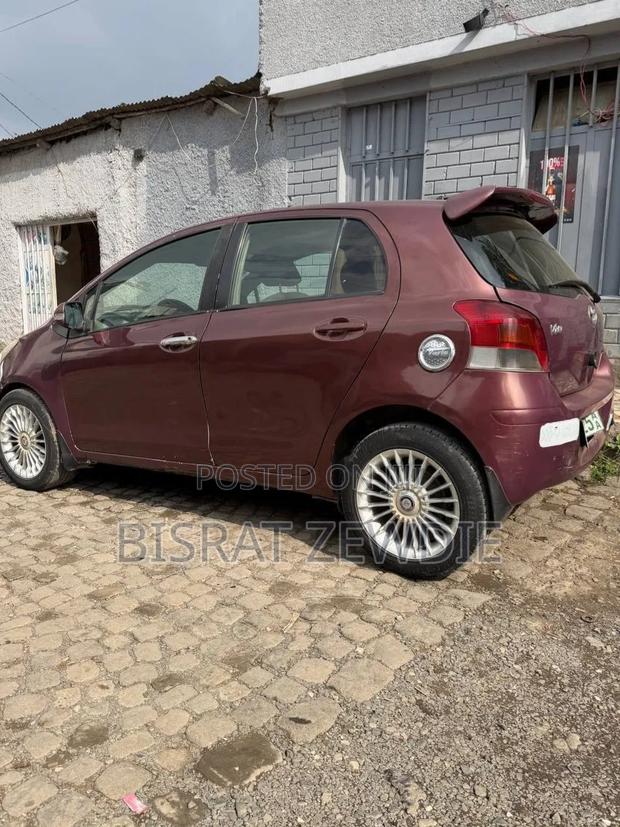 Toyota Yaris 2010