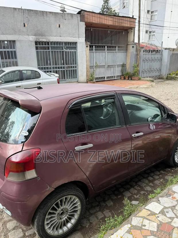 Toyota Yaris 2010