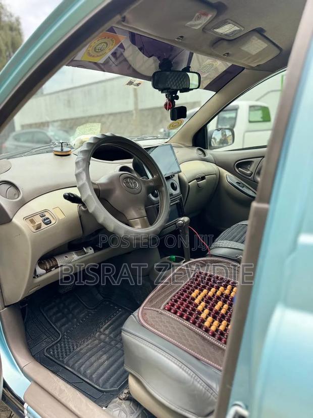 Toyota Corolla 2005