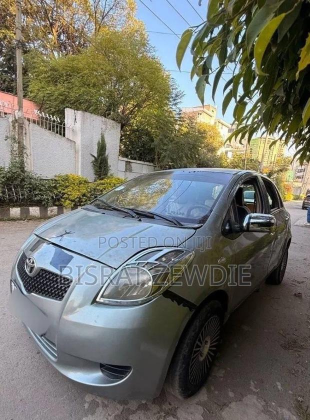 Toyota Yaris 2008