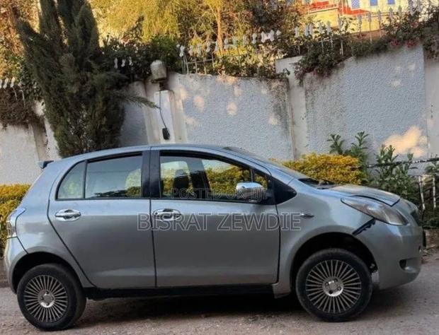 Toyota Yaris 2008