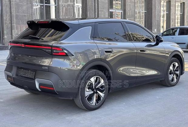 New Changan Nevo Q07 Laser Honorable Edition 2026 Gray