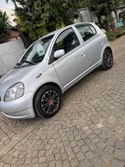 Toyota Vitz 2001 Silver for sale