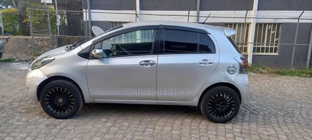 Toyota Yaris 2009 Silver