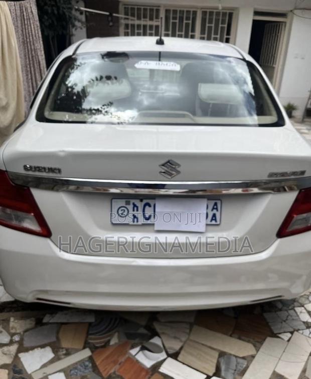 Suzuki Dzire 2022 Gray