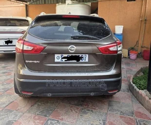 Nissan Qashqai 2018 Gray